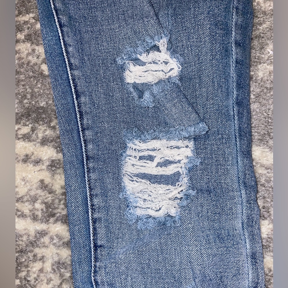 PacSun Distressed Mom Jeans - Picture 7 of 8